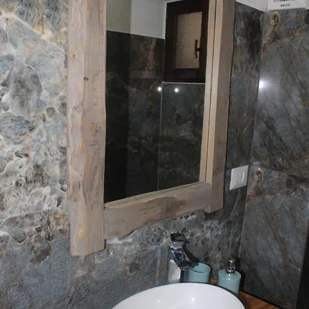 Maison Cherie Parabita