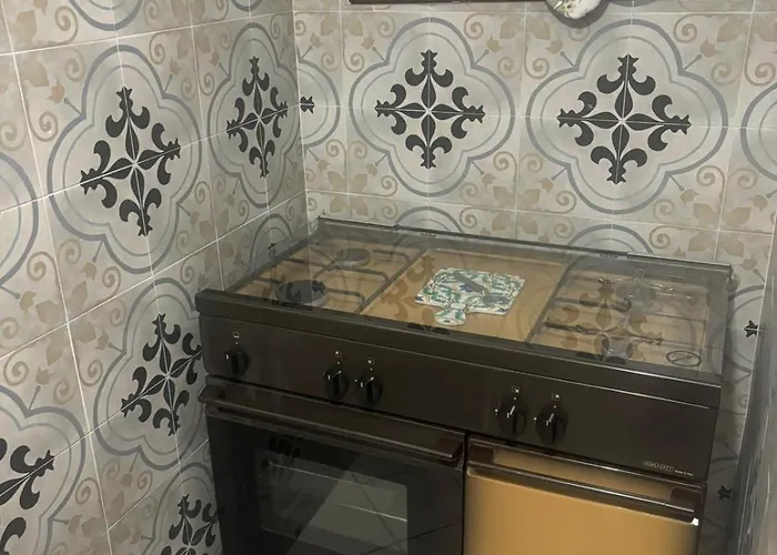 Maison Cherie Parabita