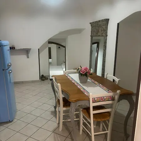 Maison Cherie *