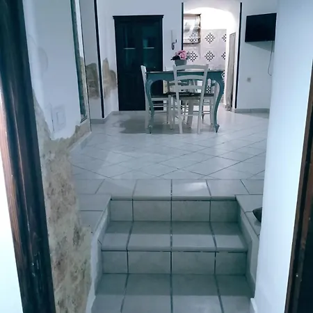 Maison Cherie Parabita