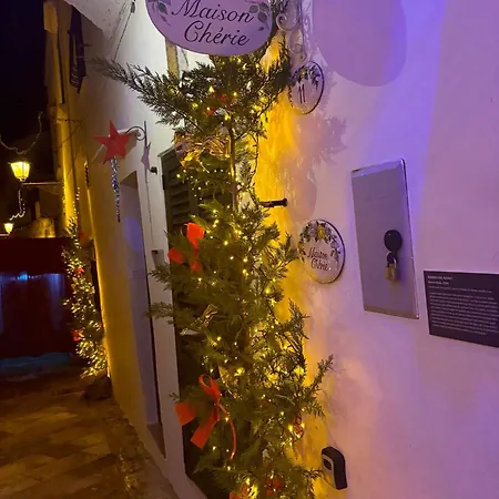 Maison Cherie * Parabita